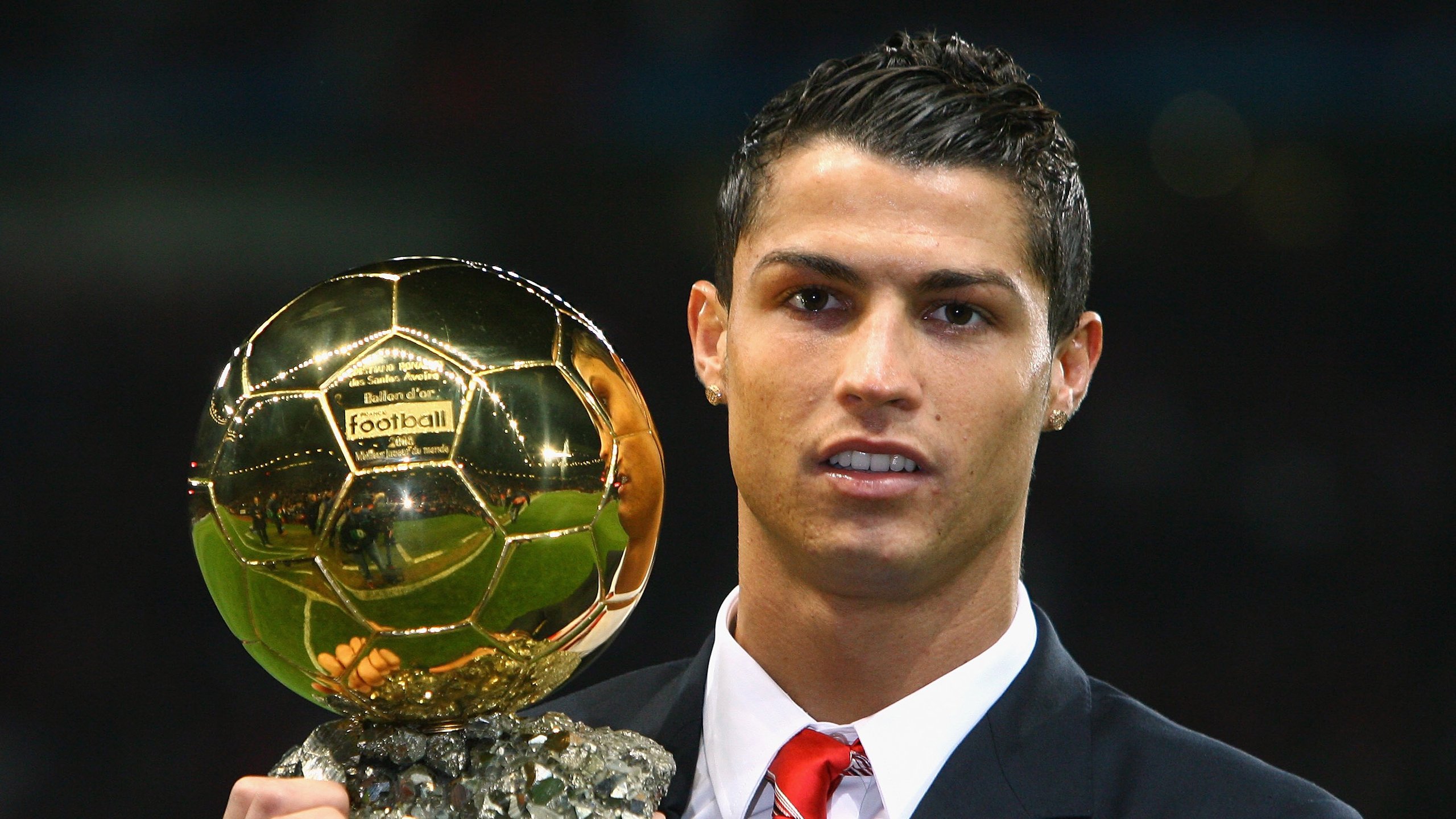 爱游戏中国-下一代赛车：融入虚拟现实技术，下一个赛道是什么